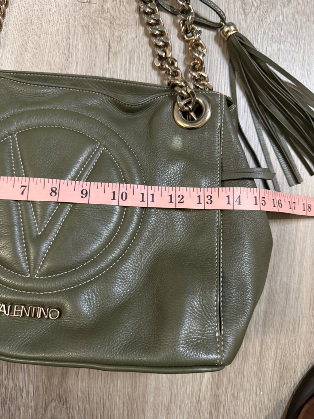 Valentino Olive Green Leather Shoulder Bag with Gold Chain Strap - Picture 5 of 12